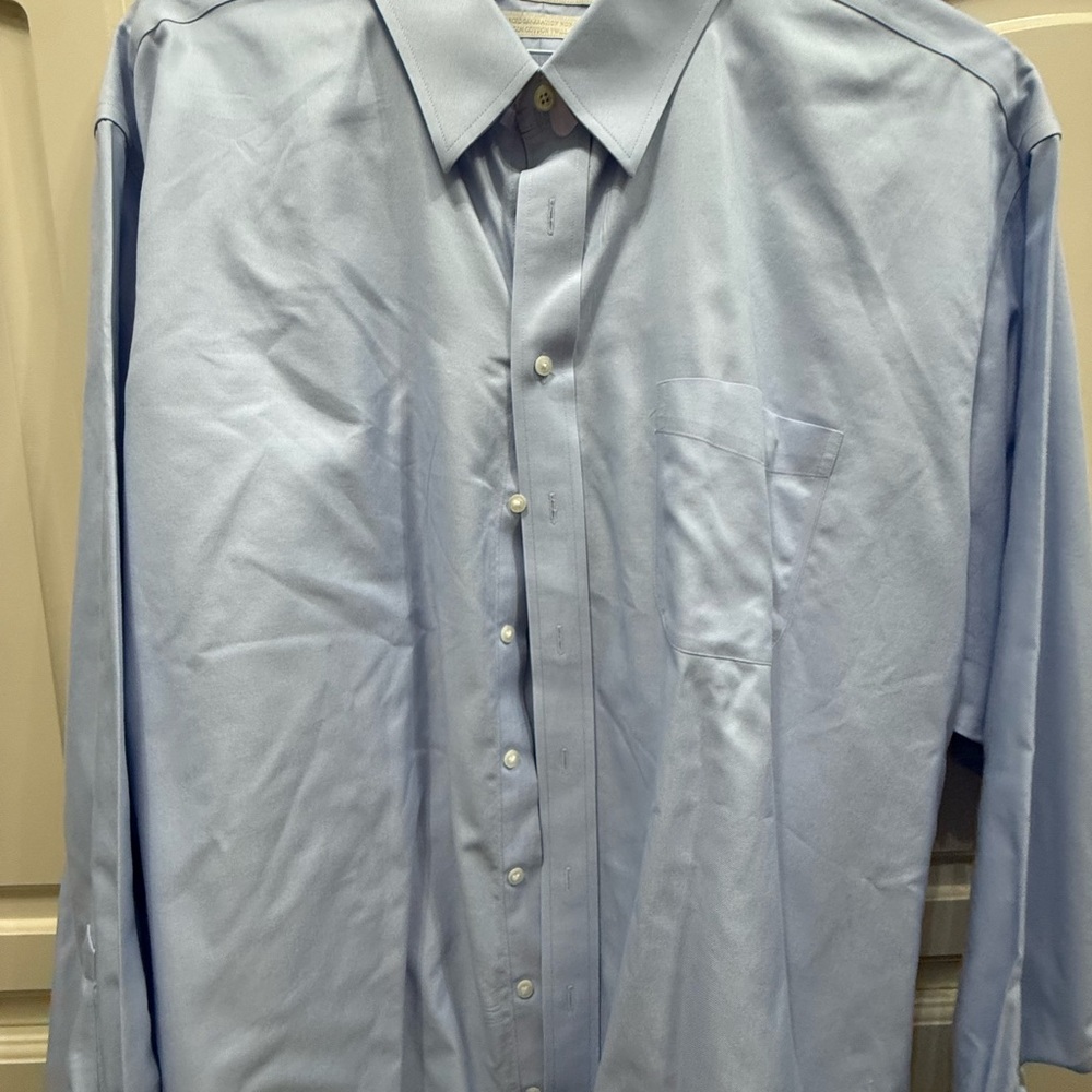 Roundtree & Yorke Sky Blue Dress Shirt
